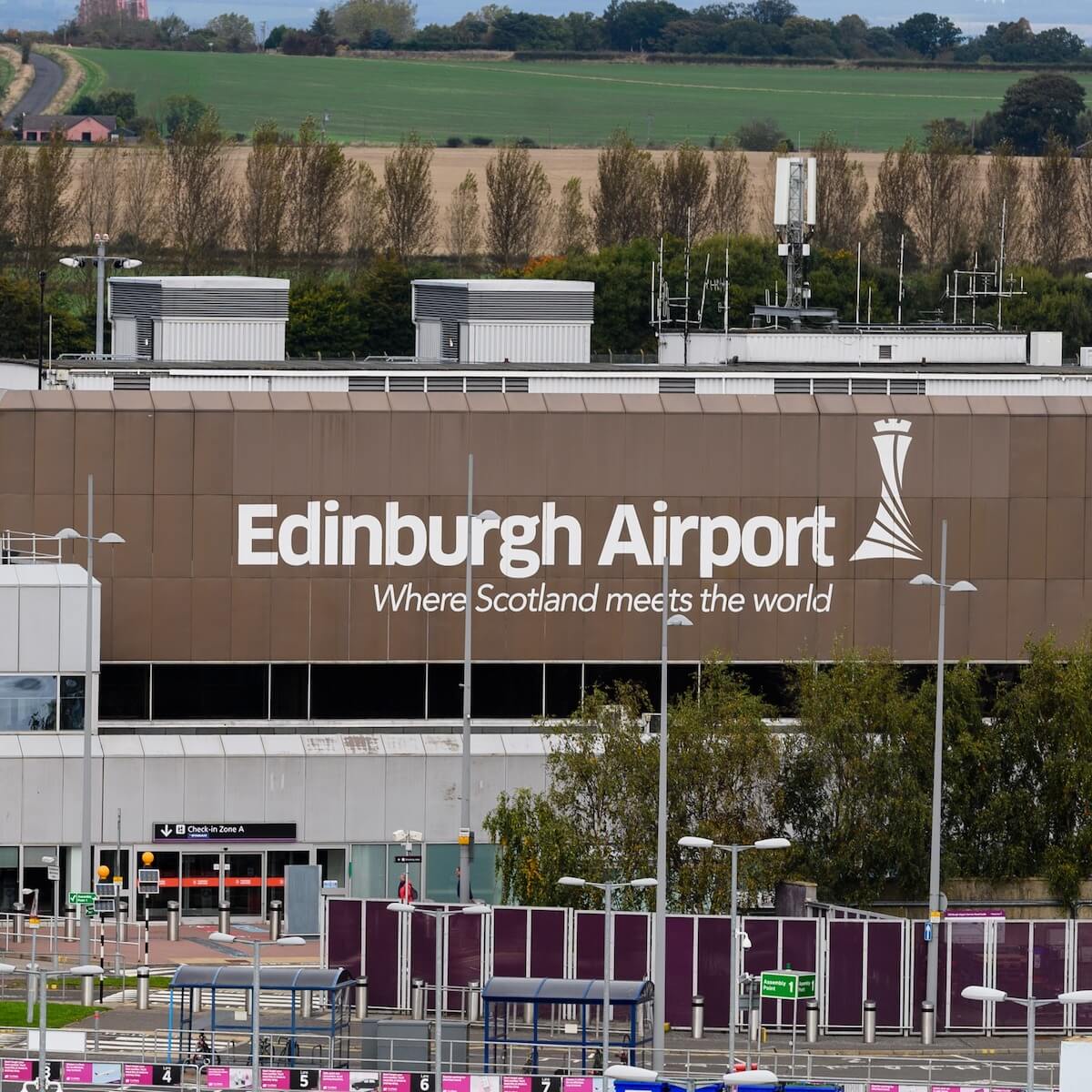 Edinburgh Airport terminal check in zone A